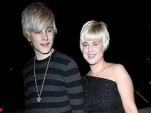 Келлі Осборн і Люк Уоррелл розірвали стосунки Келлі Осборн і Люк Уоррелл розірвали стосунки