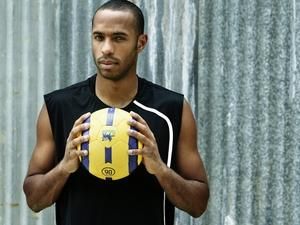 Анрі більше не виступатиме за збірну Франції Анрі більше не виступатиме за збірну Франції