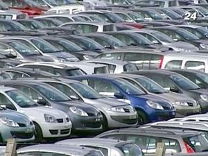 Продажі автомобілів в Європі скорочуються Продажі автомобілів в Європі скорочуються