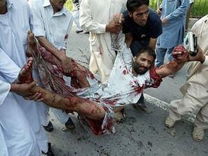 В Ірані заарештували 40 осіб після нападу смертників на мечеть В Ірані заарештували 40 осіб після нападу смертників на мечеть