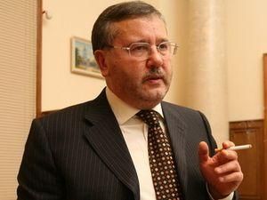 Гриценко розкритикував Януковича за скорочення бюджету Міноборони Гриценко розкритикував Януковича за скорочення бюджету Міноборони