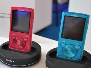 Sony інтегрувала караоке в MP3-плеєр (ВІДЕО) Sony інтегрувала караоке в MP3-плеєр (ВІДЕО)