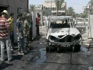 У Багдаді терорист-смертник підірвав себе у натовпі У Багдаді терорист-смертник підірвав себе у натовпі