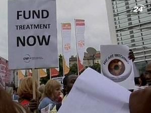 Світовим лідерам байдужі проблеми ВІЛ-інфікованих та хворих на СНІД Світовим лідерам байдужі проблеми ВІЛ-інфікованих та хворих на СНІД