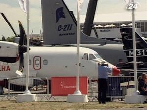 Стартувала Міжнародна авіавиставка у Фарнборо Стартувала Міжнародна авіавиставка у Фарнборо