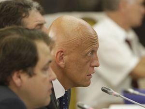 Колліна унезалежнив суддів від ФФУ Колліна унезалежнив суддів від ФФУ