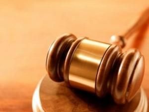 Вибори у жовтні паралізують судову систему України Вибори у жовтні паралізують судову систему України