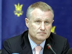 Суркіс: в таку спеку не можна грати Суркіс: в таку спеку не можна грати