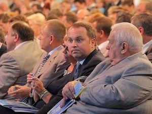 Азаров пояснив звільнення Шуфрича та Семиноженка Азаров пояснив звільнення Шуфрича та Семиноженка