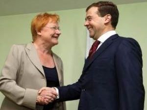 Президент Фінляндії пообіцяла Медведєву "морську пригоду" на катері Президент Фінляндії пообіцяла Медведєву "морську пригоду" на катері