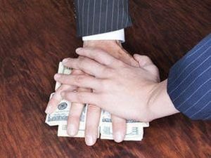 На зло Табачнику - у Калуші є хабарі при поступленні На зло Табачнику - у Калуші є хабарі при поступленні