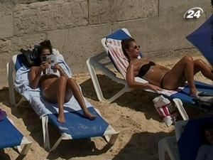 У Парижі на березі Сени відкрили 3-кілометровий пляж - 20 липня 2010 - Телеканал новин 24 У Парижі на березі Сени відкрили 3-кілометровий пляж - 20 липня 2010 - Телеканал новин 24