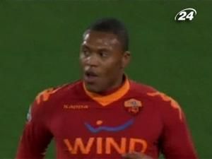 Баптішта веде переговори із "Олімпіаксом" Баптішта веде переговори із "Олімпіаксом"