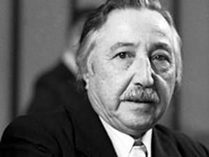 Помер лідер чилійських комуністів Луїс Корвалан Помер лідер чилійських комуністів Луїс Корвалан