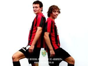 "Карпати" презентували нову форму (Фото) "Карпати" презентували нову форму (Фото)