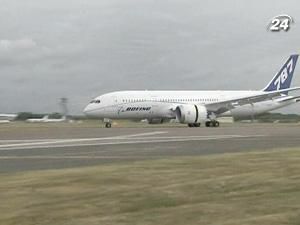 Міжнародне авіашоу поблизу Лондона відбувається вже 47 раз Міжнародне авіашоу поблизу Лондона відбувається вже 47 раз