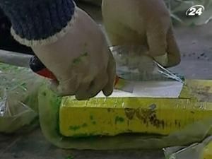 Поліція Аргентини вилучила 1200 кг кокаїну Поліція Аргентини вилучила 1200 кг кокаїну