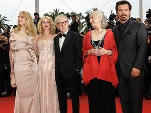 Перед премєрої свого 45-го фільму, Вуді Аллен дражниться трейлером Перед премєрої свого 45-го фільму, Вуді Аллен дражниться трейлером