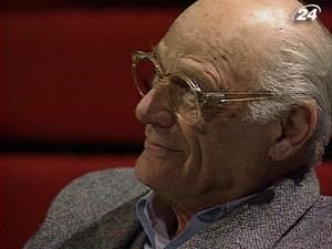 Артур Ашер Міллер - один з визначних американських драматургів та прозаїків Артур Ашер Міллер - один з визначних американських драматургів та прозаїків