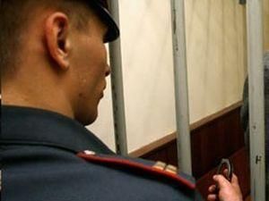 Екс-працівник ФСБ, якого звинувачували у педофілії, повісився у камері Екс-працівник ФСБ, якого звинувачували у педофілії, повісився у камері