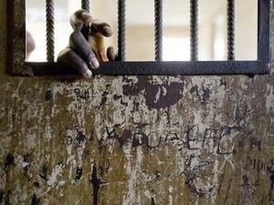 У Ірані сьогодні п’ятьом чоловікам ампутували руки У Ірані сьогодні п’ятьом чоловікам ампутували руки