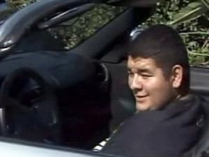 Американський підліток обміняв старий телефон на Porsche Американський підліток обміняв старий телефон на Porsche