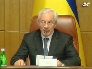 Азаров зняв заборону підвищувати ціни на газ Азаров зняв заборону підвищувати ціни на газ