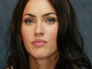 Меган Фокс знялася в кліпі Емінема Меган Фокс знялася в кліпі Емінема