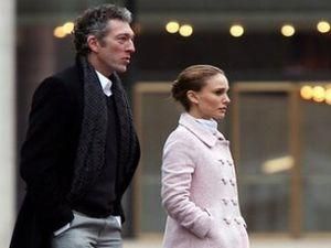 Наталі Портман перетворилась на чорного лебедя (ФОТО) Наталі Портман перетворилась на чорного лебедя (ФОТО)