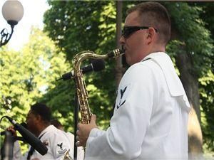 Учасники навчань "Сі-Бриз" приємно здивували одеситів Учасники навчань "Сі-Бриз" приємно здивували одеситів