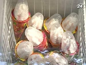 За рік середній українець з'їдає близько 2,5 кг морозива За рік середній українець з'їдає близько 2,5 кг морозива