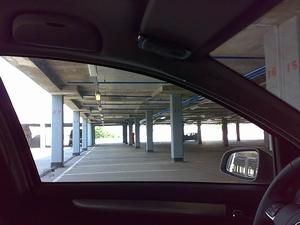 У дружини Лозінського забрали п’ять паркінгів У дружини Лозінського забрали п’ять паркінгів