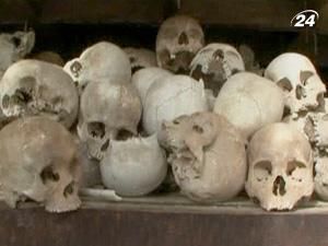 Камбоджійці розробляють туристичні маршрути по своїй кривавій історії Камбоджійці розробляють туристичні маршрути по своїй кривавій історії