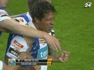 "Зеніт" домовився про трансфер Бруно Алвеша "Зеніт" домовився про трансфер Бруно Алвеша