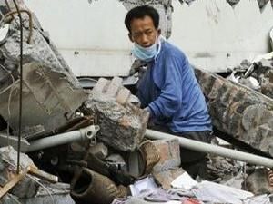 Жертвами обвалення мосту у Китаї стали 50 осіб Жертвами обвалення мосту у Китаї стали 50 осіб