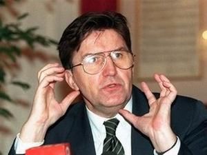 Британці відмовились видавати Сербії екс-Президента Боснії Британці відмовились видавати Сербії екс-Президента Боснії