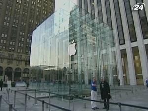 Apple погрожують судом через черговий скандал Apple погрожують судом через черговий скандал