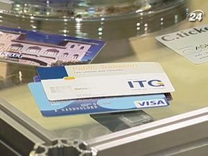 За півроку кількість карток в Україні знизилась на 1,2% За півроку кількість карток в Україні знизилась на 1,2%