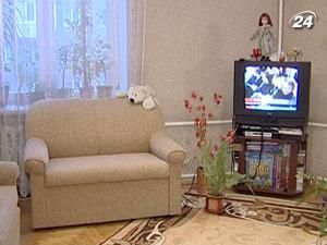 30% дітей щодня проводять перед телевізором понад 3 години 30% дітей щодня проводять перед телевізором понад 3 години