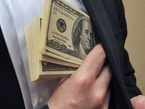 На київських чиновників завели уже майже 20 кримінальних справ На київських чиновників завели уже майже 20 кримінальних справ