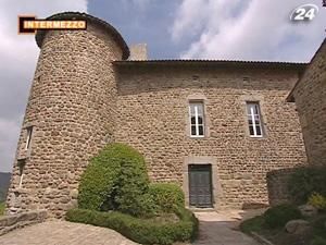 Сент-Етьєн - мальовниче французьке місто, назване на честь святого Стефана Сент-Етьєн - мальовниче французьке місто, назване на честь святого Стефана