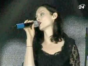 Софі Елліс-Бекстер взяла курс на Ібіцу Софі Елліс-Бекстер взяла курс на Ібіцу