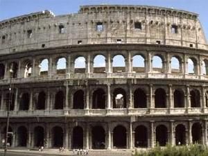 З римського Колізею зроблять рекламну площину З римського Колізею зроблять рекламну площину