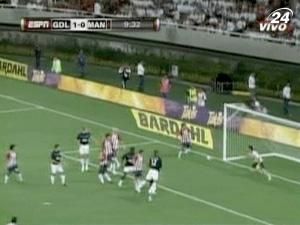 "Манчестер Юнайтед" зазнав поразки від "Чіваса" "Манчестер Юнайтед" зазнав поразки від "Чіваса"