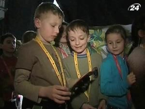 Польським батькам заборонили бити дітей Польським батькам заборонили бити дітей