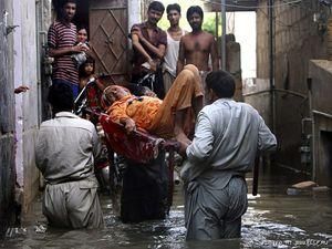 В Пакистані кількість жертв повені зросла до 1100 осіб