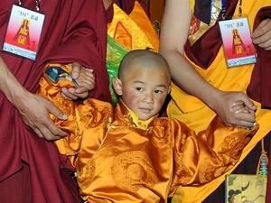 У Тибеті інтронізували нового живого Будду У Тибеті інтронізували нового живого Будду