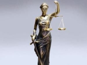 Відтепер в Україні нові правила для суддів Відтепер в Україні нові правила для суддів