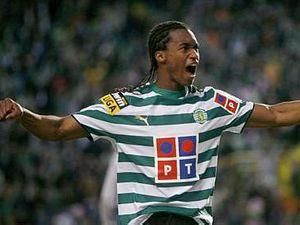 "Тоттенхем" купує форварда "Спортинга" "Тоттенхем" купує форварда "Спортинга"