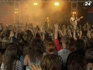 На британський Underage Festival пускають лише 14-18-річних На британський Underage Festival пускають лише 14-18-річних